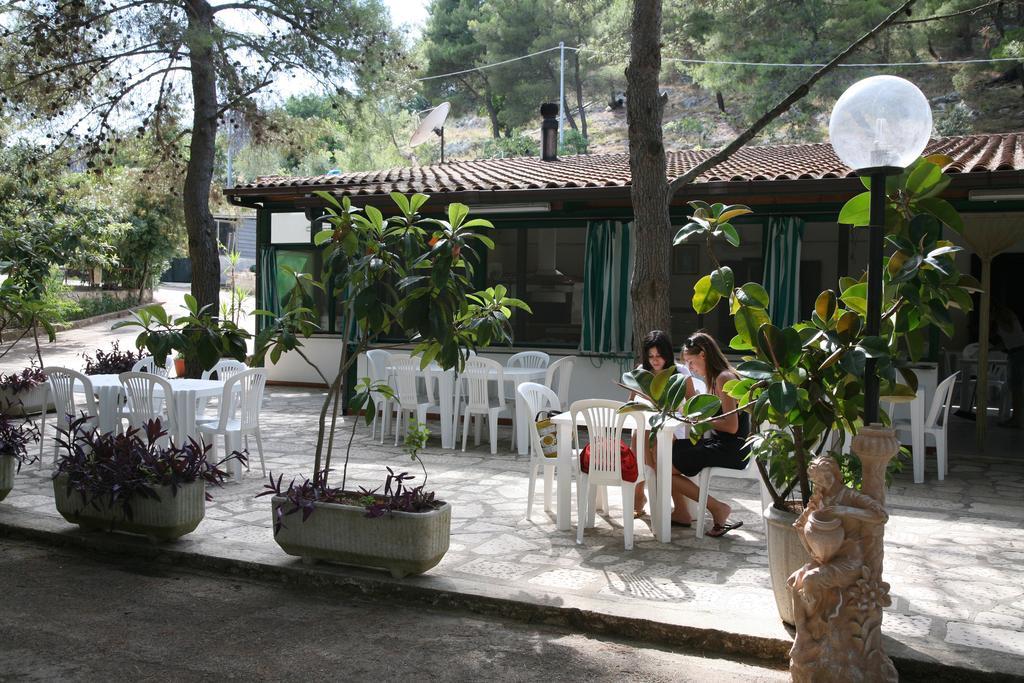 Camping La Gemma Hotel Peschici Exterior photo