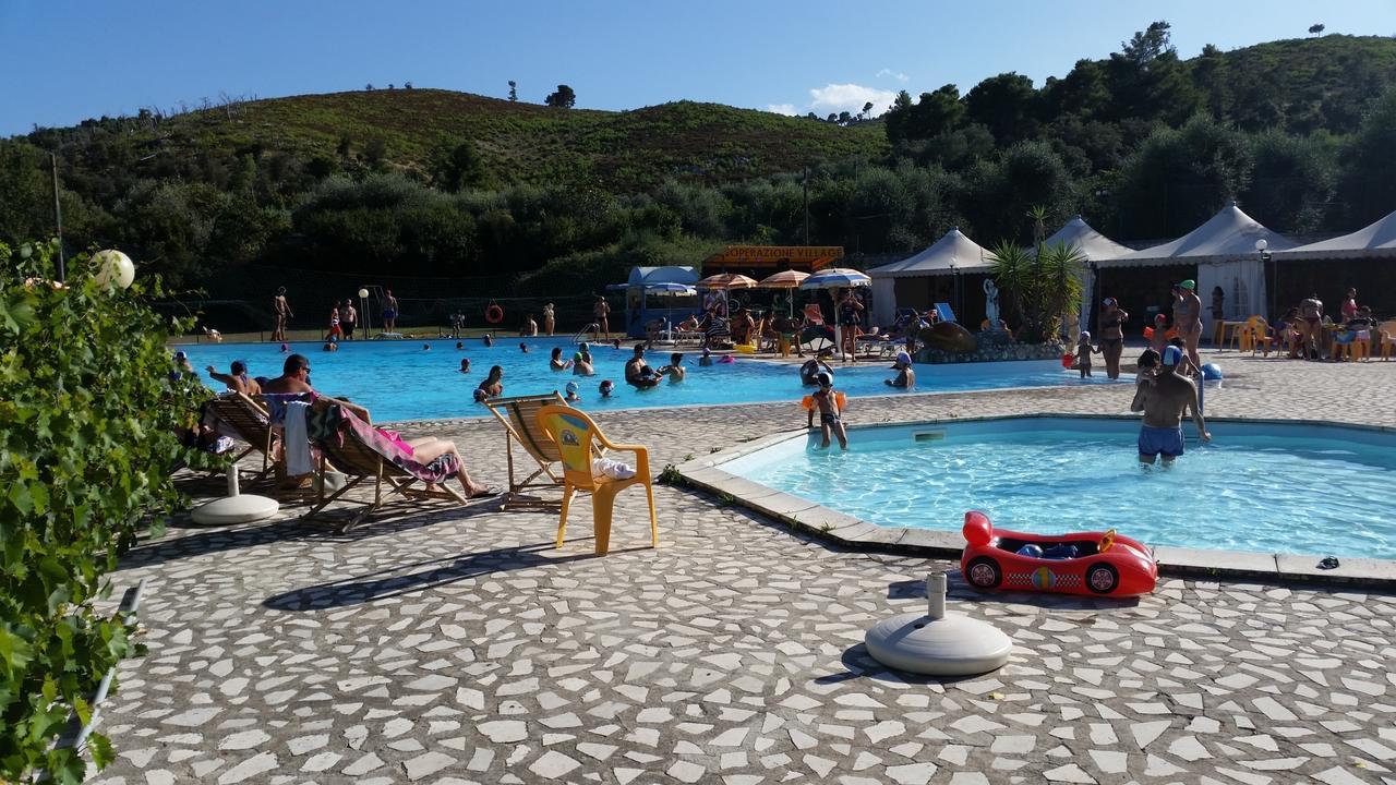 Camping La Gemma Hotel Peschici Exterior photo